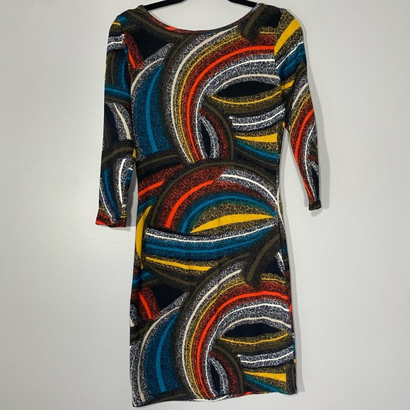 Catch My I BodyCon M Knit Dress
Multicolor Boho 
Abstract pattern 
Very stretchy - Picture 2 of 4